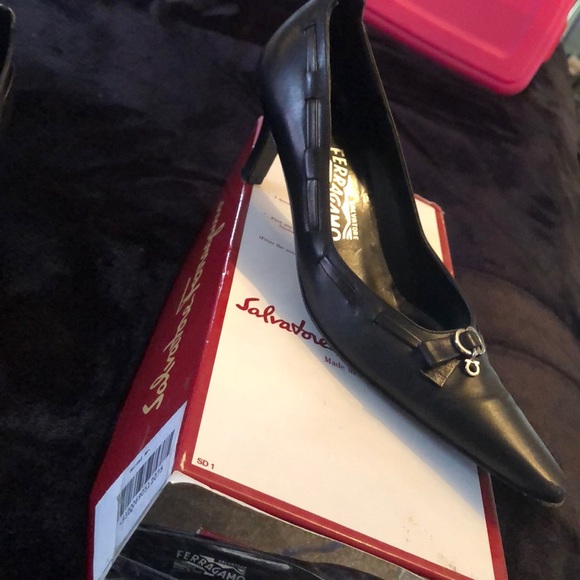 Ferragamo - Picture 5 of 5